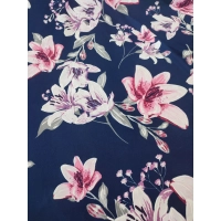 Granatowa elastyczna dzianina Jersey - białe i różowe lilie